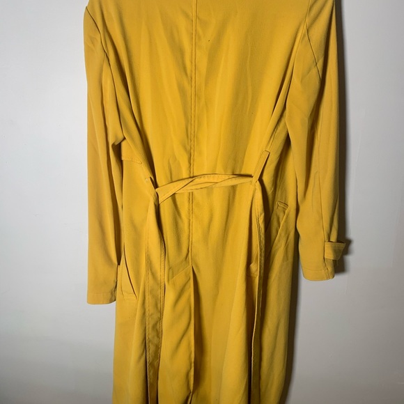 Kenneth Cole New York Waterfall Trench - Picture 10 of 12